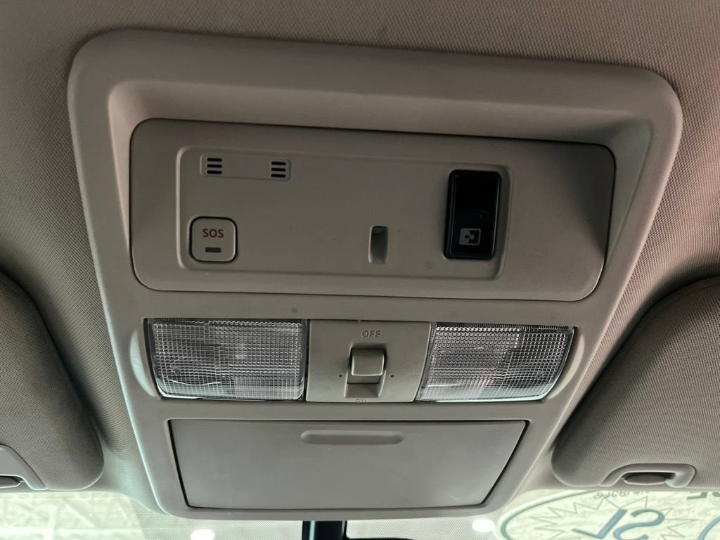 2019 Nissan TITAN SL