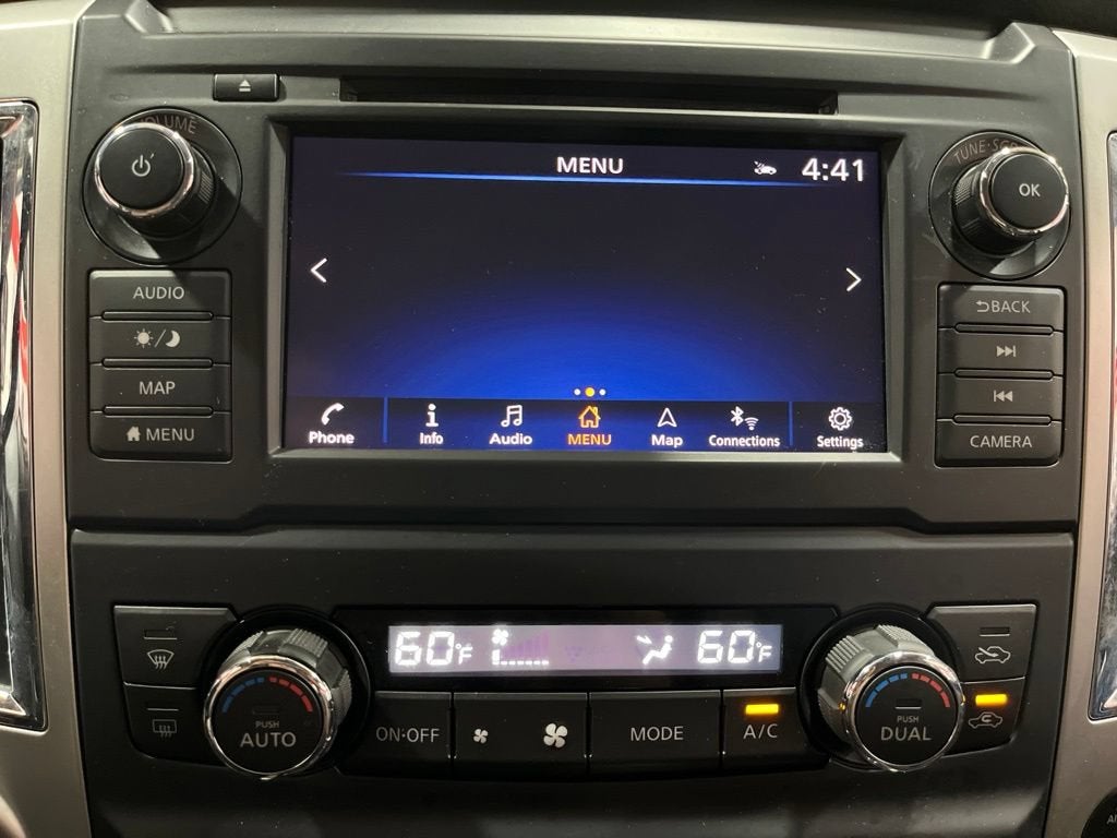 2019 Nissan TITAN SL