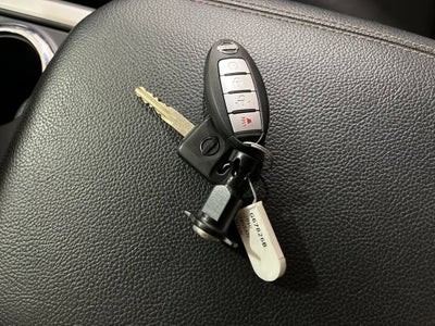 2019 Nissan TITAN SL