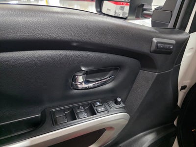 2017 Nissan Titan SL