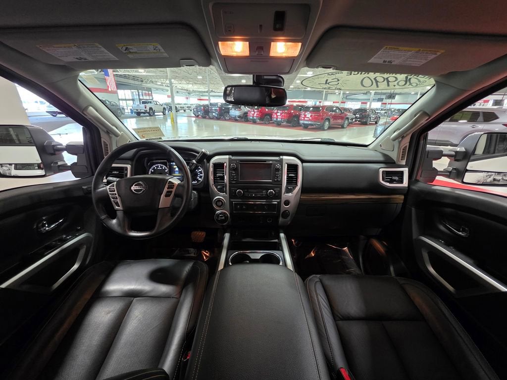 2017 Nissan Titan SL