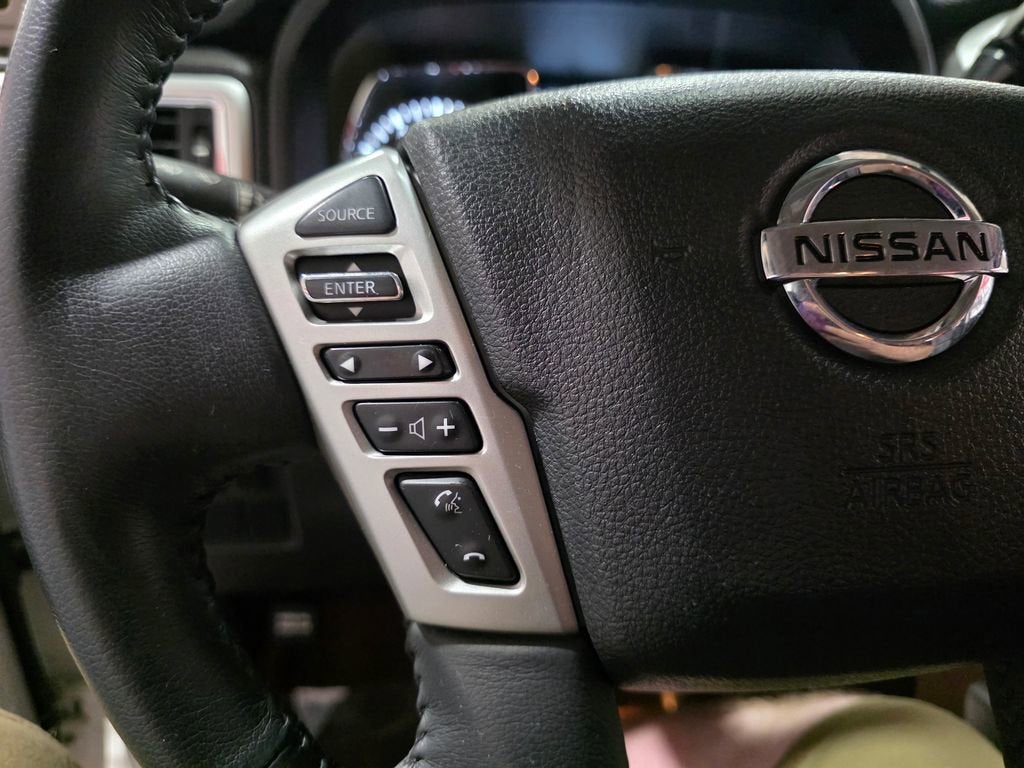 2017 Nissan Titan SL