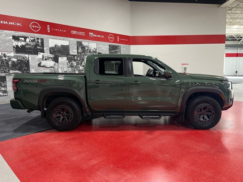 2026 Nissan Frontier Crew Cab PRO-4X 4x4