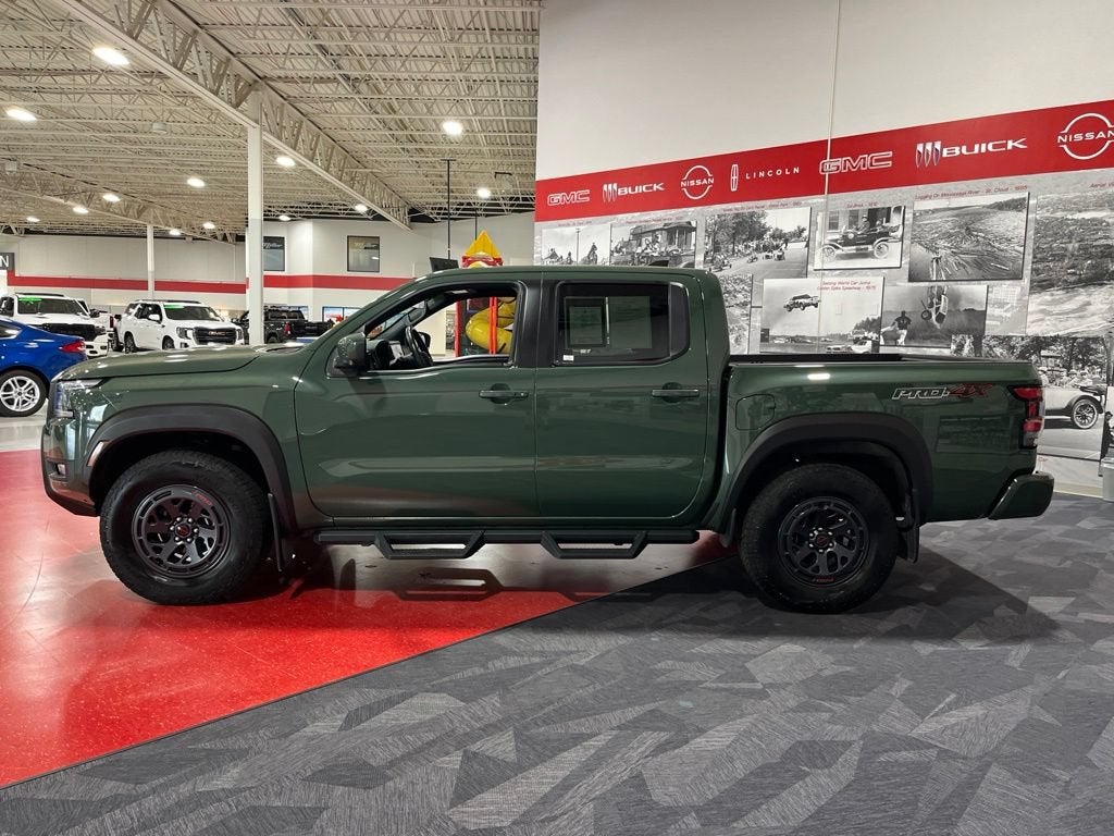 2026 Nissan Frontier Crew Cab PRO-4X 4x4
