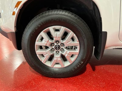 2023 Nissan Frontier Crew Cab SV 4x4