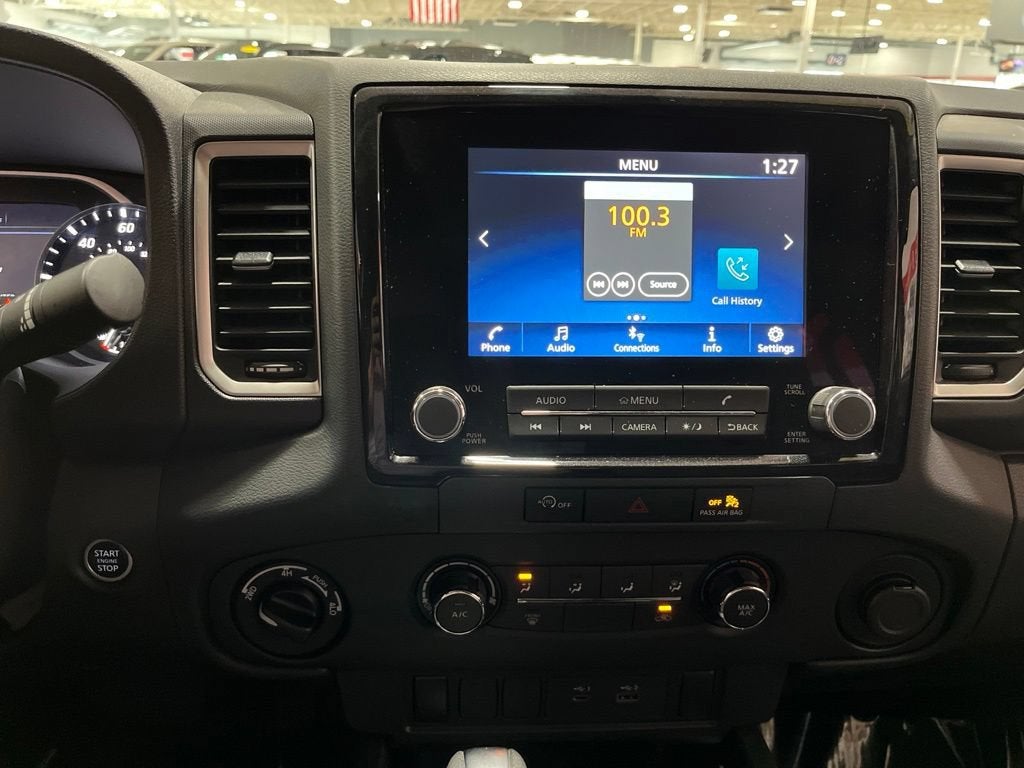 2023 Nissan Frontier Crew Cab SV 4x4
