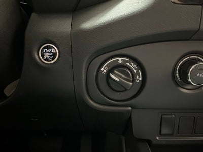 2023 Nissan Frontier Crew Cab SV 4x4