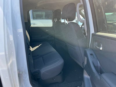 2023 Nissan Frontier Crew Cab SV 4x4
