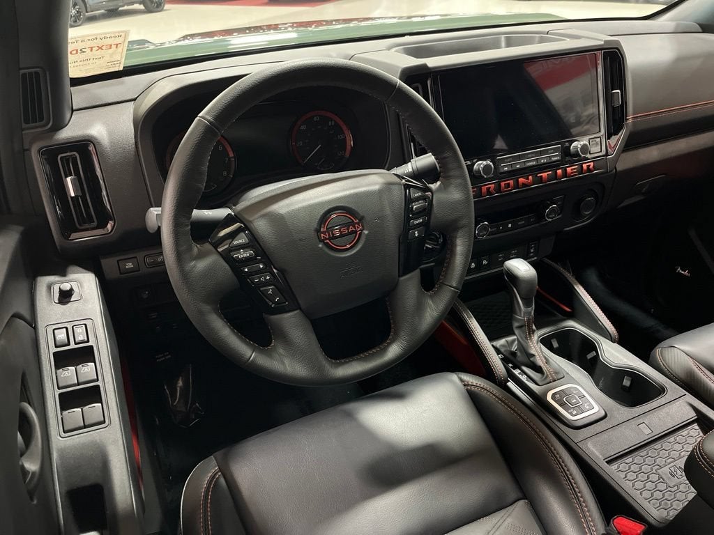 2026 Nissan Frontier Crew Cab PRO-4X 4x4