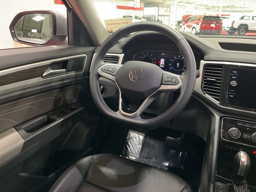 2022 Volkswagen Atlas 3.6L V6 SE w/Technology