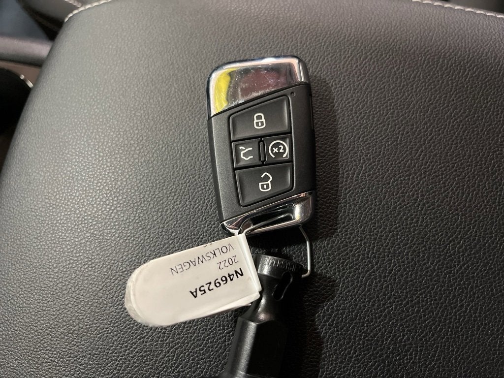 2022 Volkswagen Atlas 3.6L V6 SE w/Technology