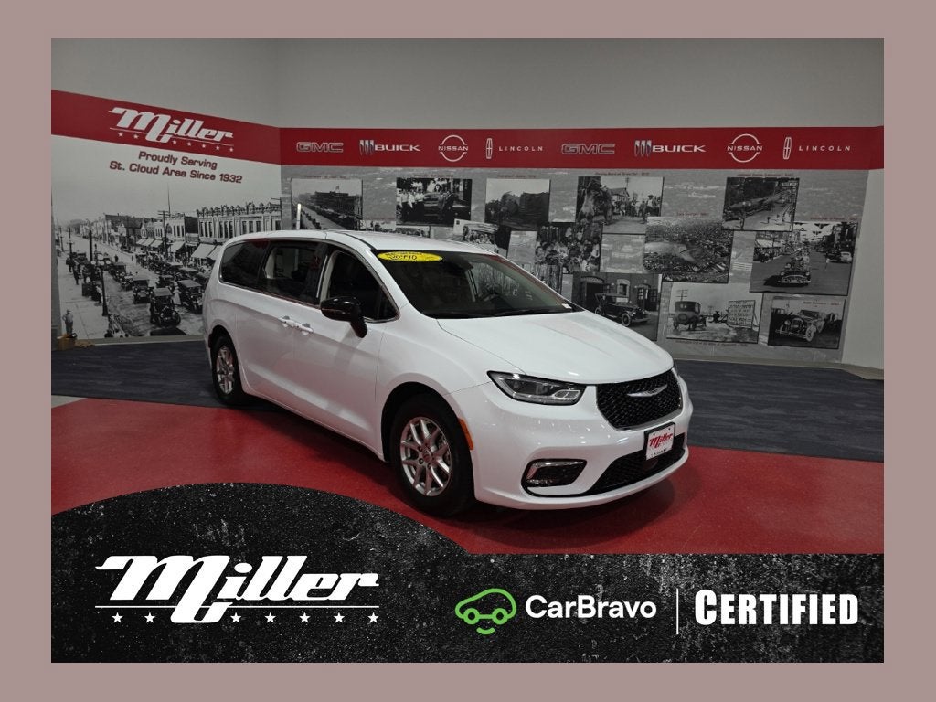 2024 Chrysler Pacifica