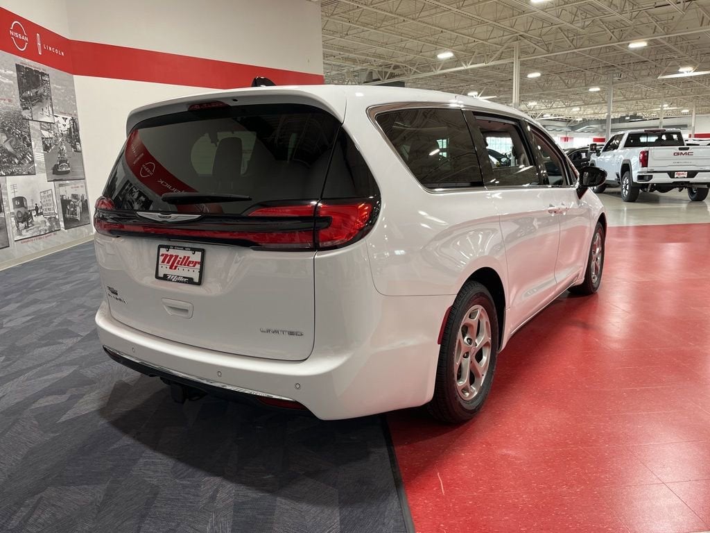 2024 Chrysler Pacifica Limited