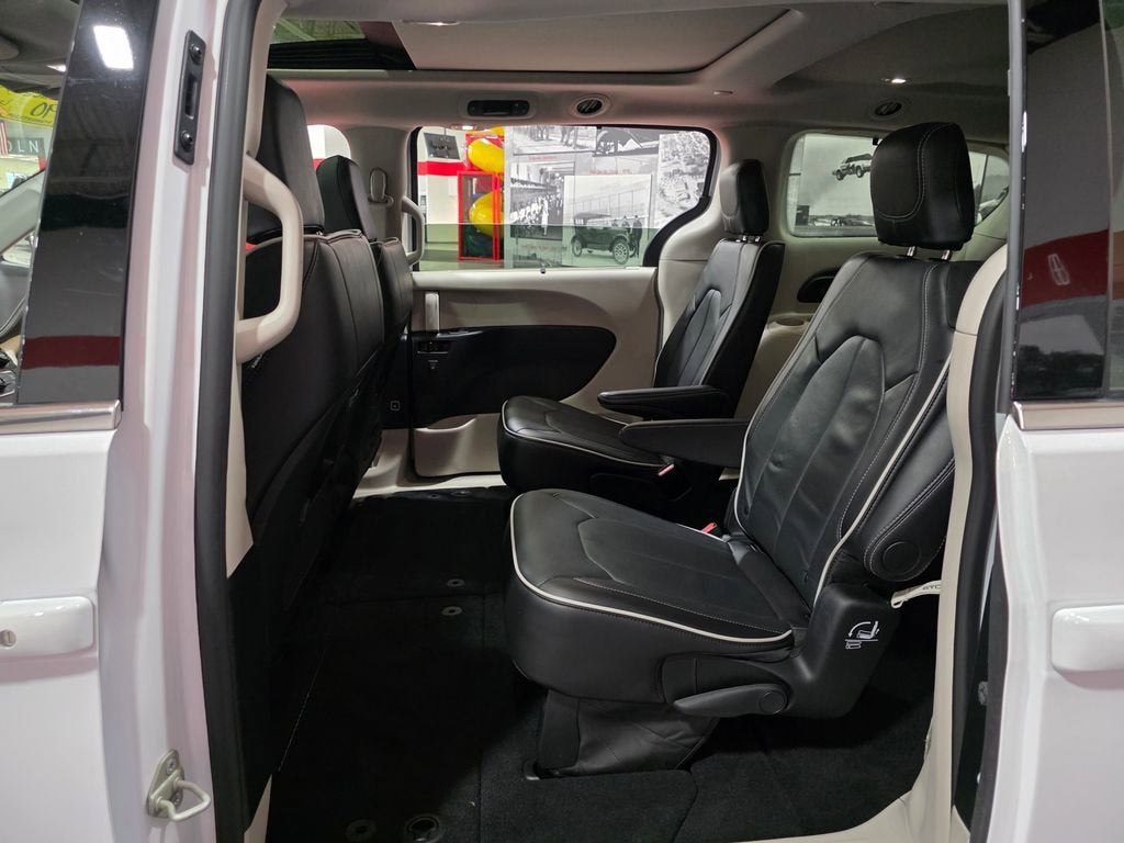 2024 Chrysler Pacifica Limited