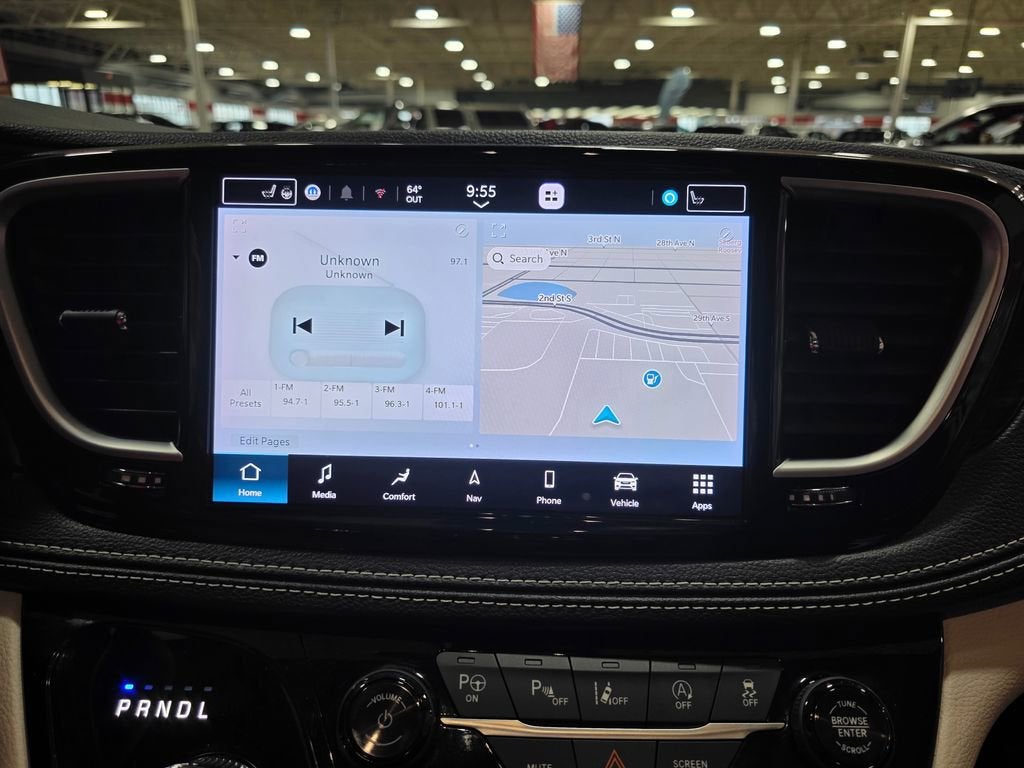 2024 Chrysler Pacifica Limited