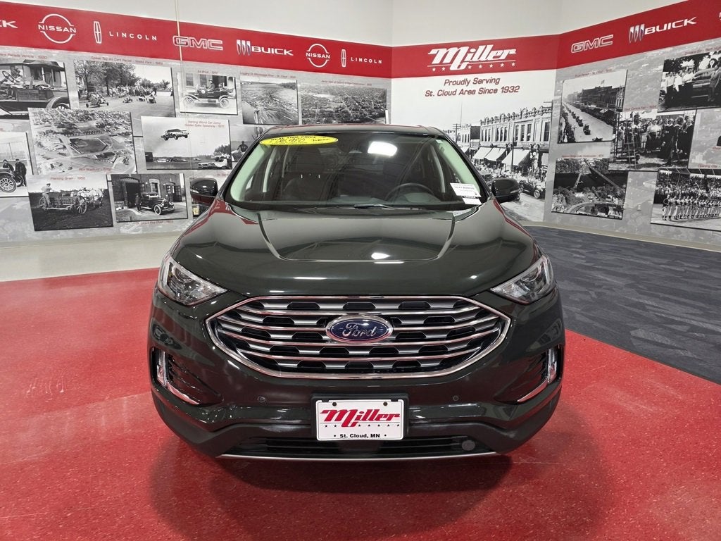 2023 Ford Edge Titanium