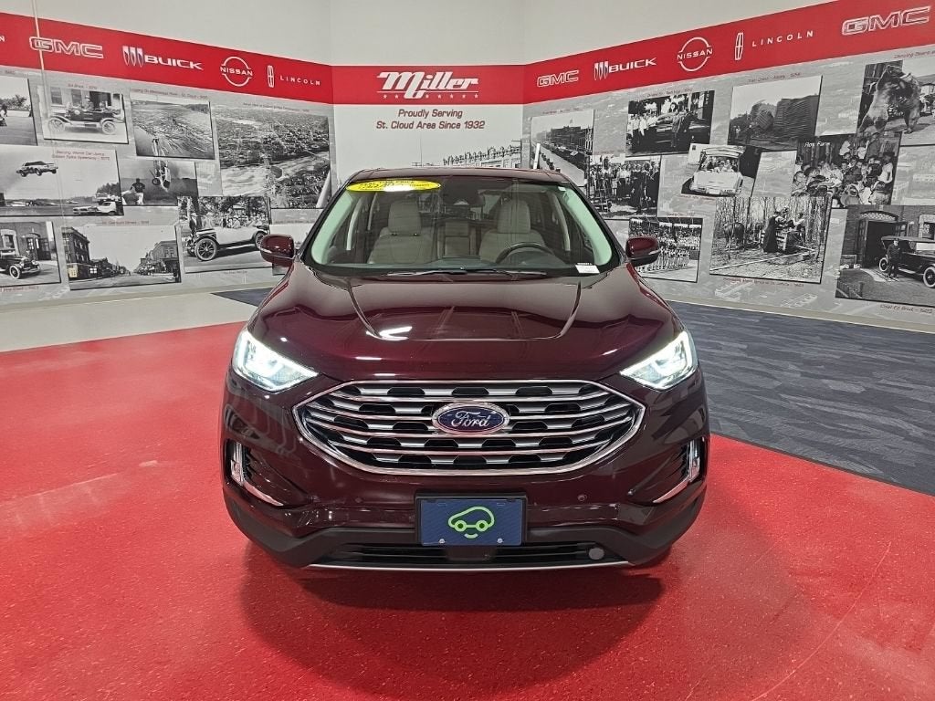 2022 Ford Edge Titanium