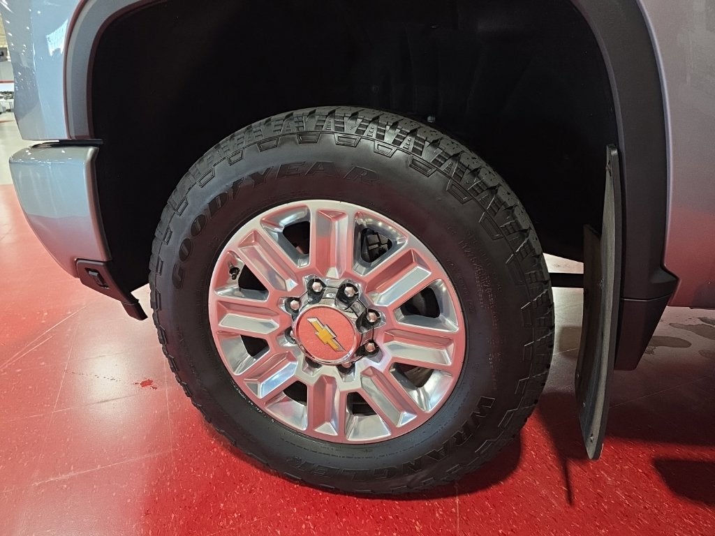 2025 Chevrolet Silverado 3500 HD High Country
