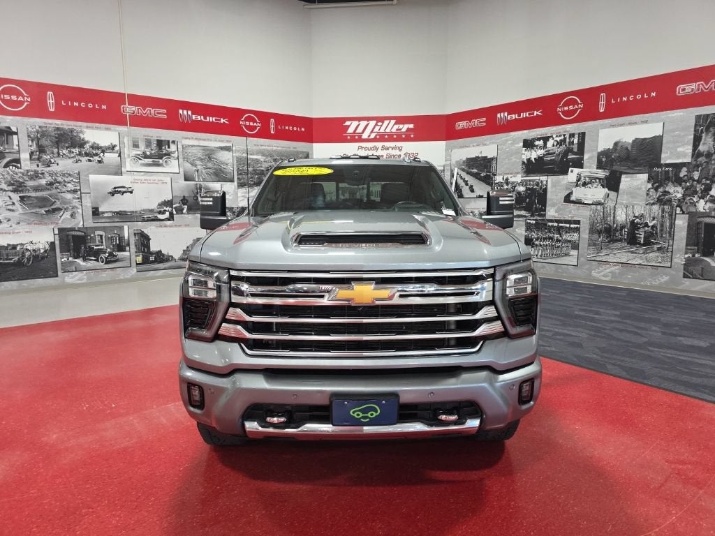 2025 Chevrolet Silverado 3500 HD High Country
