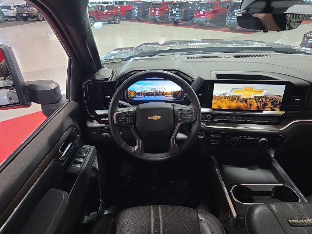 2025 Chevrolet Silverado 3500 HD High Country