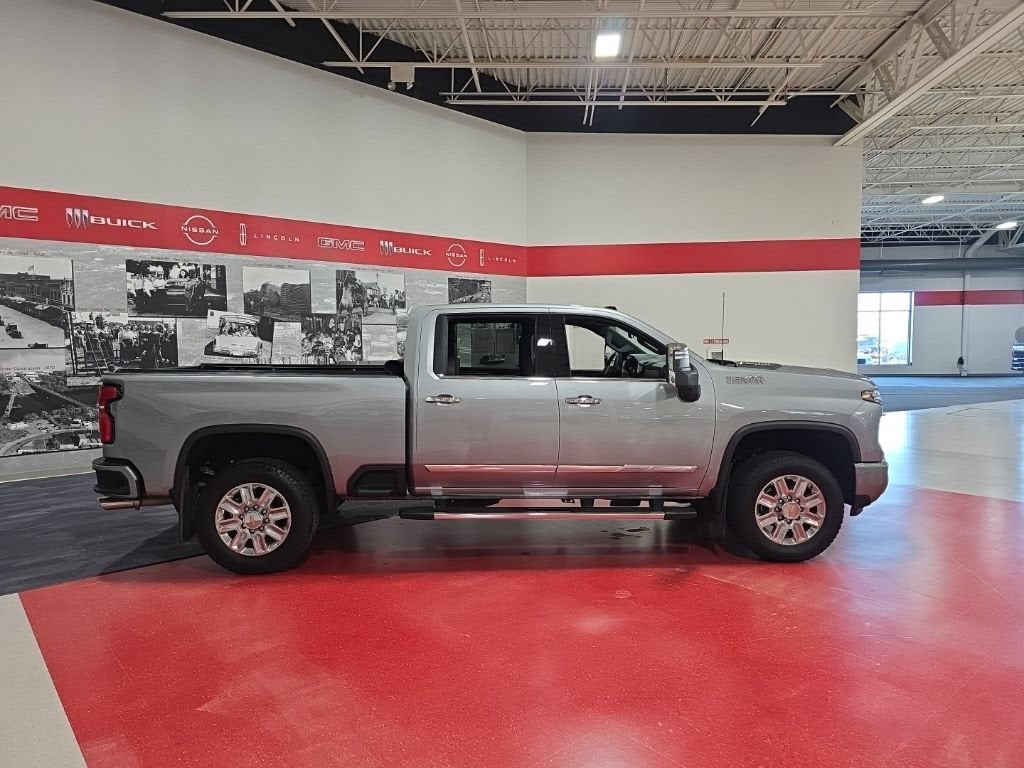 2025 Chevrolet Silverado 3500 HD High Country