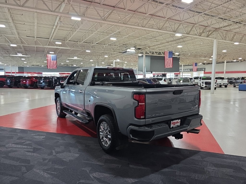 2025 Chevrolet Silverado 3500 HD High Country