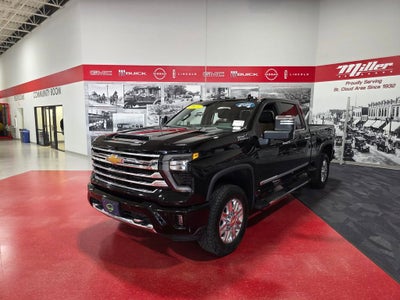 2025 Chevrolet Silverado 3500 HD High Country