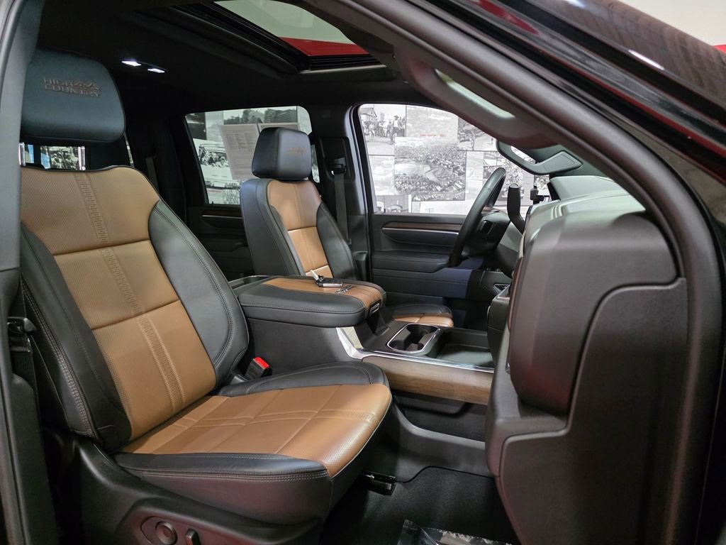 2025 Chevrolet Silverado 3500 HD High Country