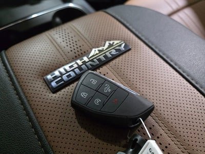 2025 Chevrolet Silverado 3500 HD High Country