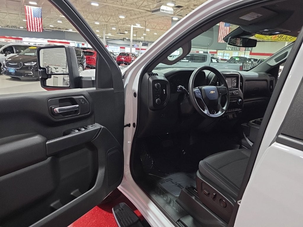 2024 Chevrolet Silverado 2500 HD Custom