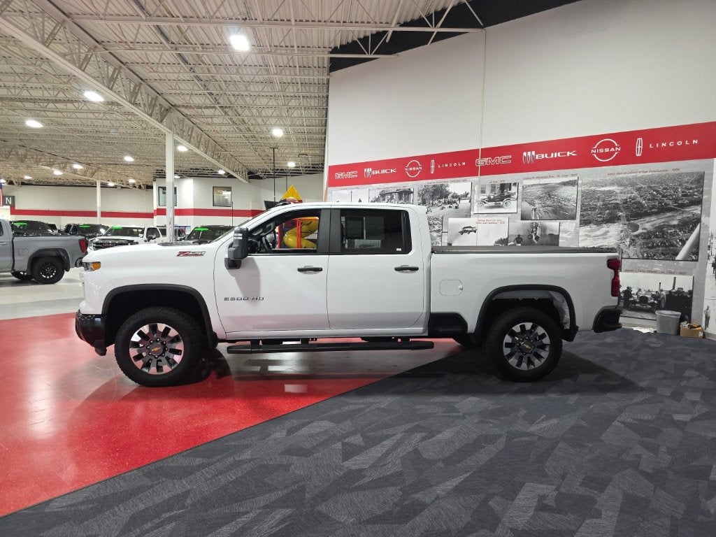 2024 Chevrolet Silverado 2500 HD Custom