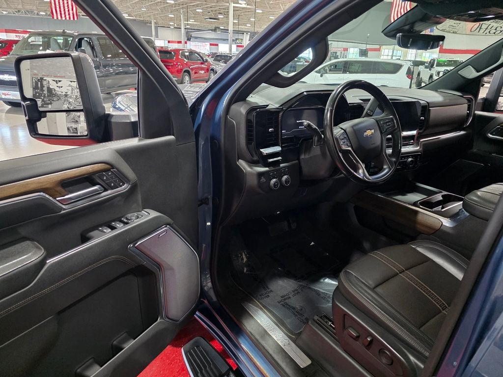 2024 Chevrolet Silverado 3500 HD High Country