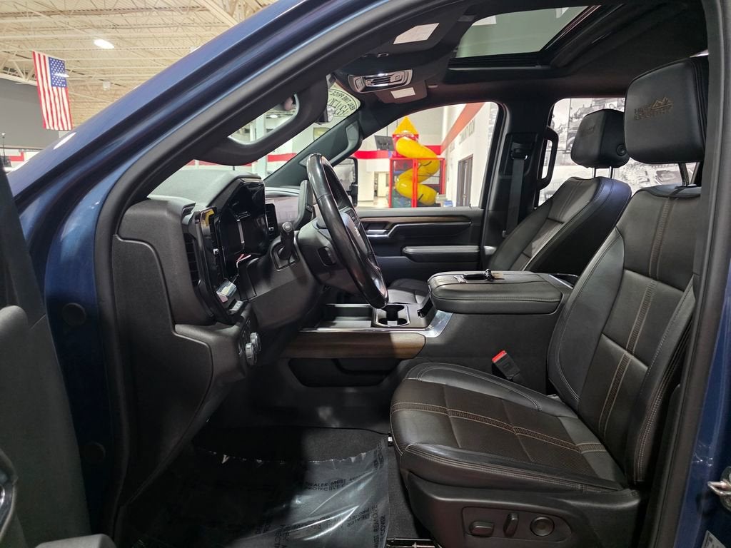 2024 Chevrolet Silverado 3500 HD High Country