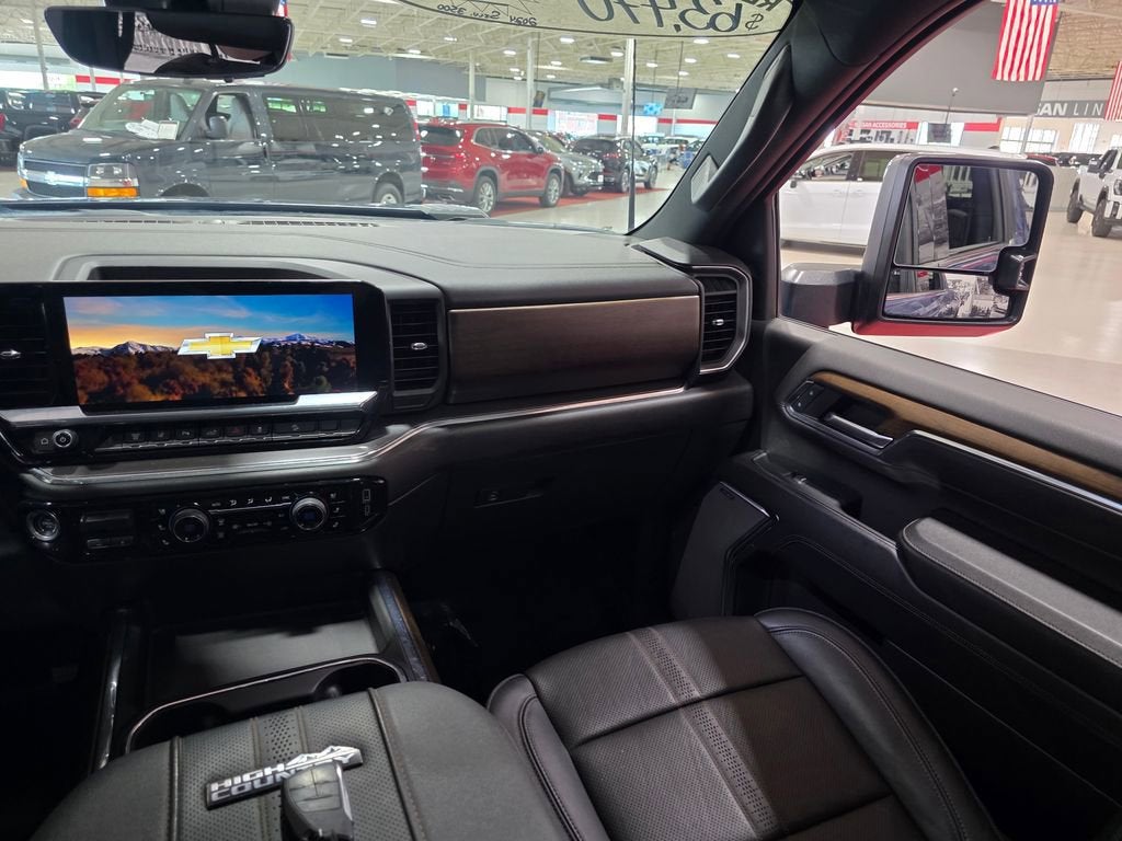 2024 Chevrolet Silverado 3500 HD High Country