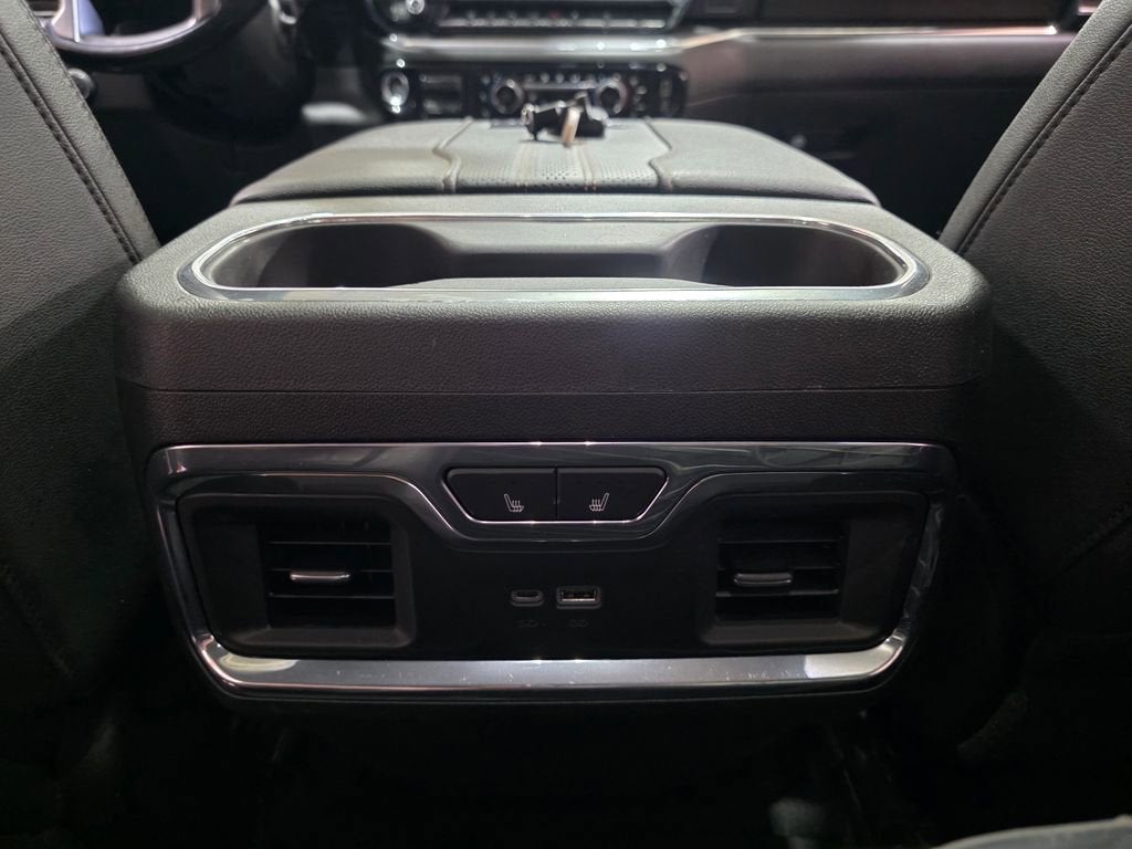 2024 Chevrolet Silverado 3500 HD High Country