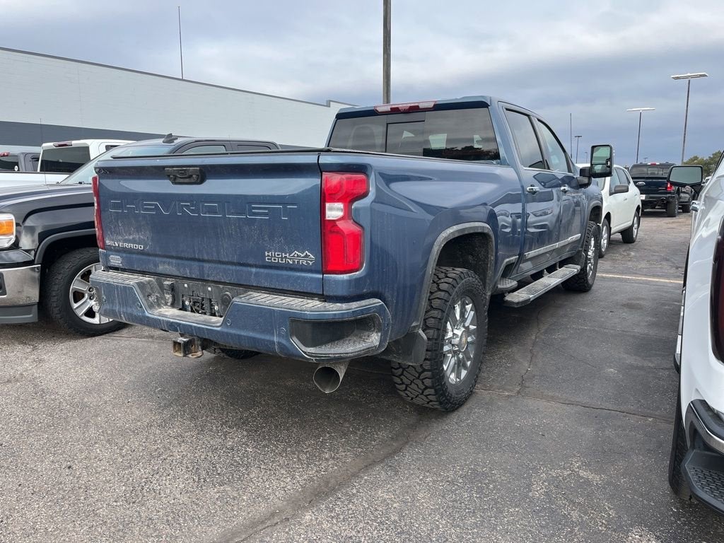 2024 Chevrolet Silverado 3500 HD High Country