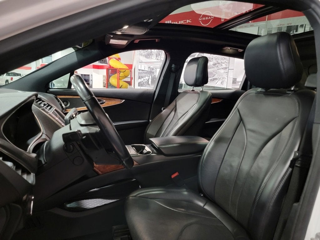 2020 Lincoln Nautilus Reserve