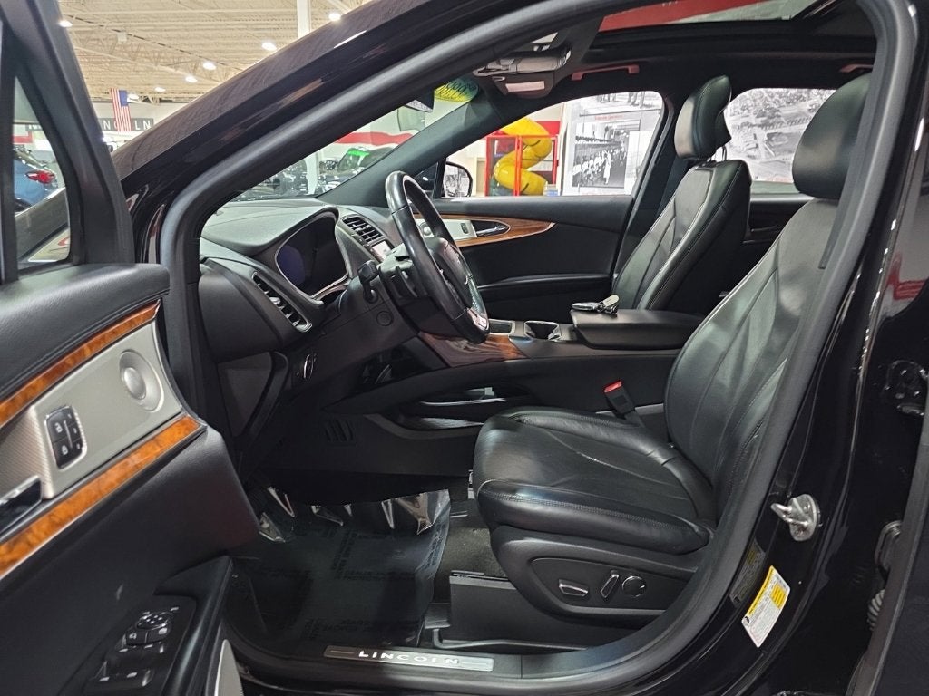 2019 Lincoln Nautilus Reserve
