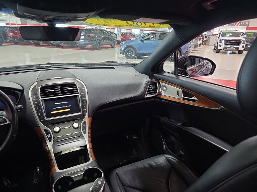 2019 Lincoln Nautilus Reserve