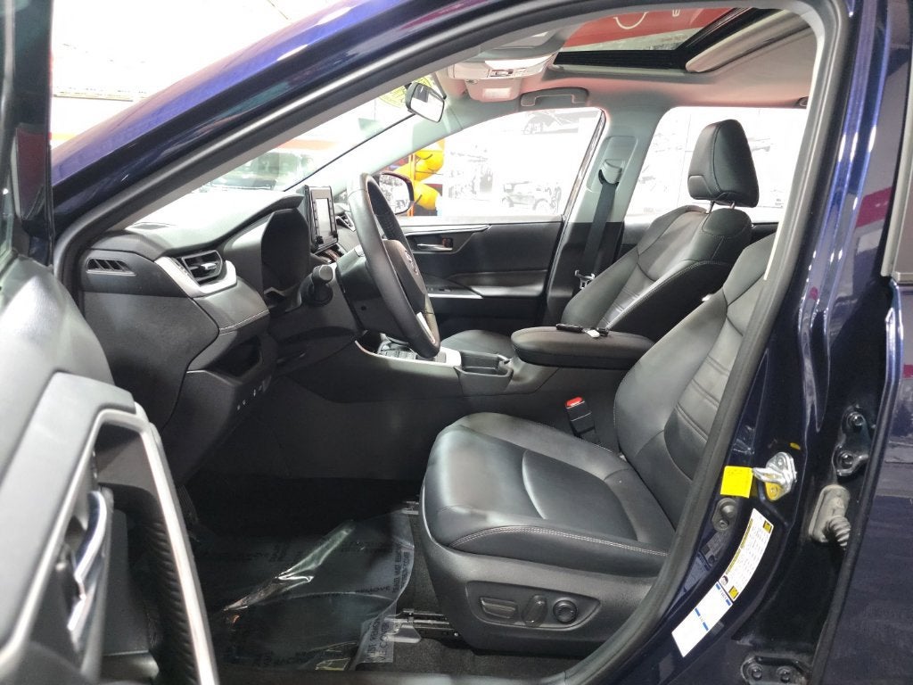 2021 Toyota RAV4 XLE Premium