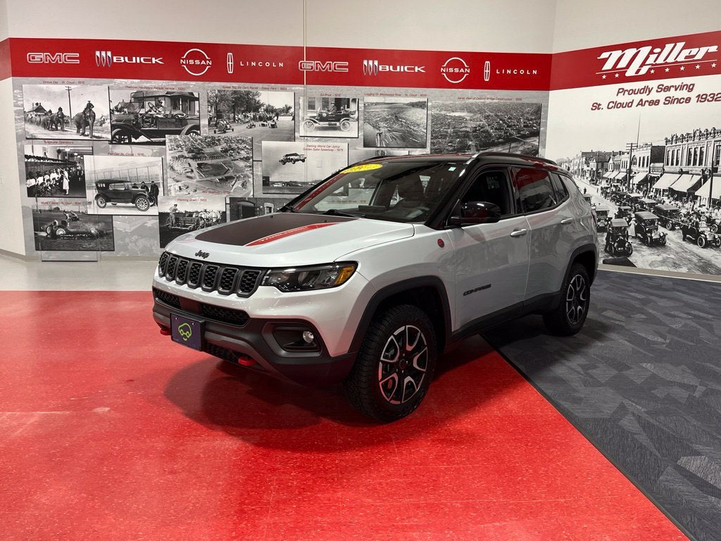 2025 Jeep Compass Trailhawk