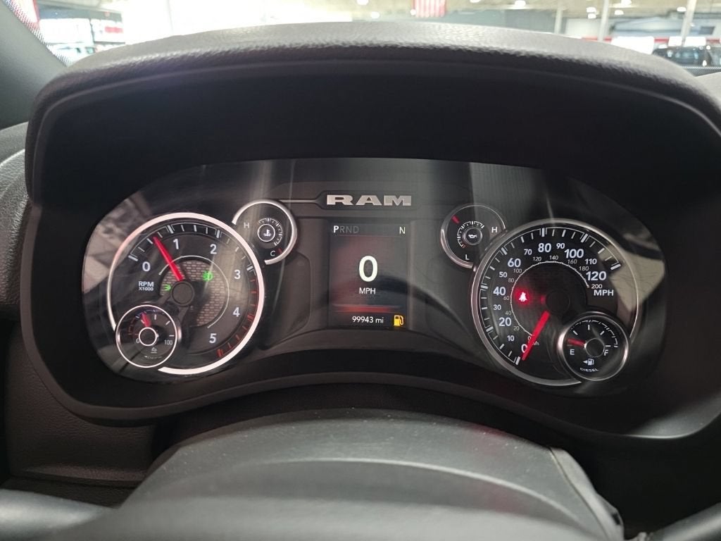 2022 RAM 3500 Tradesman Crew Cab 4x4 6'4" Box