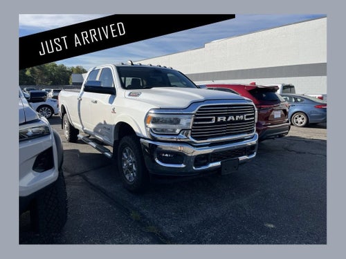 2019 RAM 3500 Laramie Crew Cab 4x4 8' Box