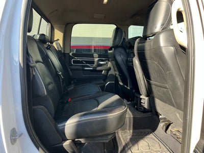 2019 RAM 3500 Laramie Crew Cab 4x4 8' Box