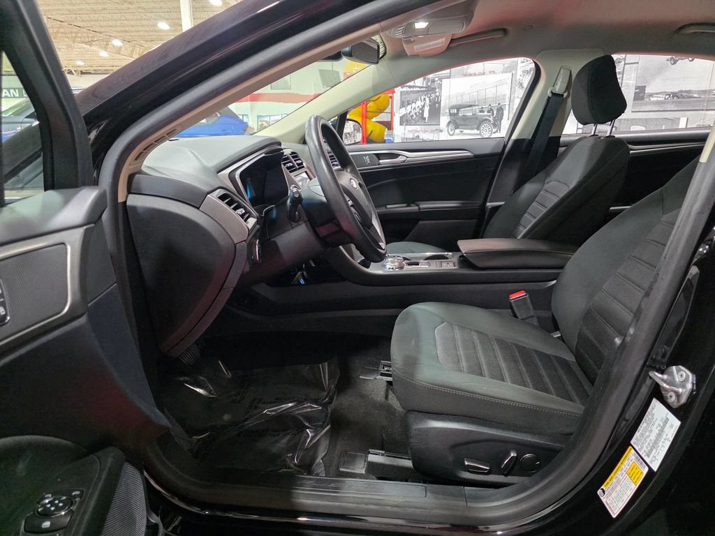 2020 Ford Fusion Hybrid SE