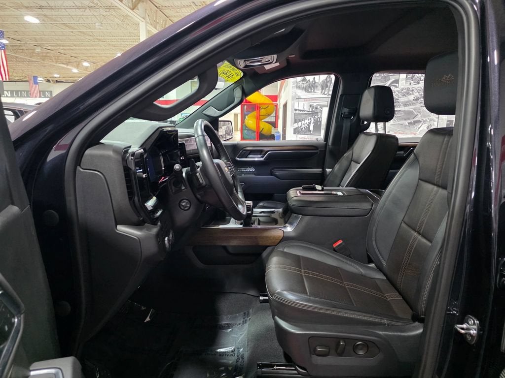 2022 Chevrolet Silverado 1500 High Country