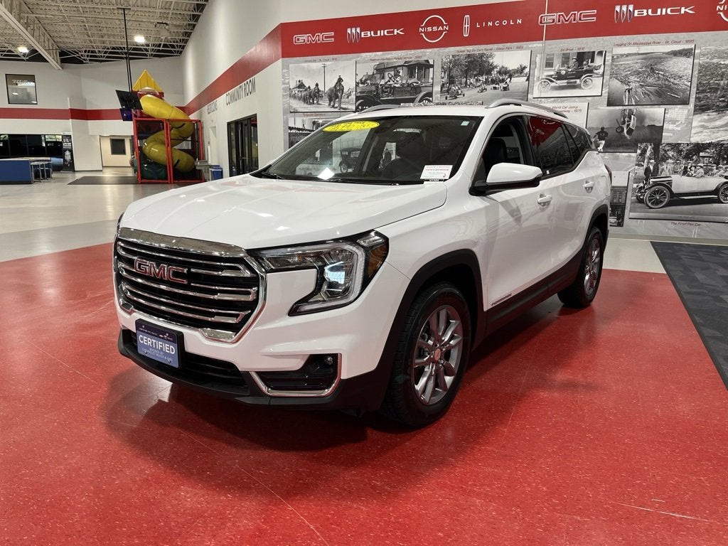 2024 GMC Terrain SLT