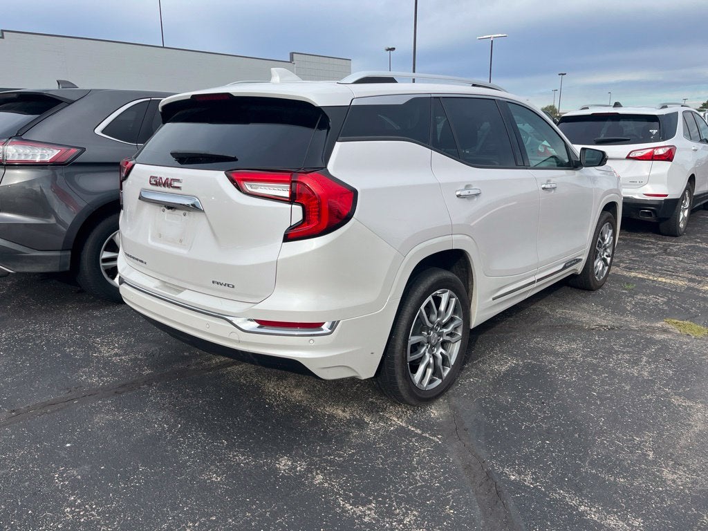 2024 GMC Terrain Denali