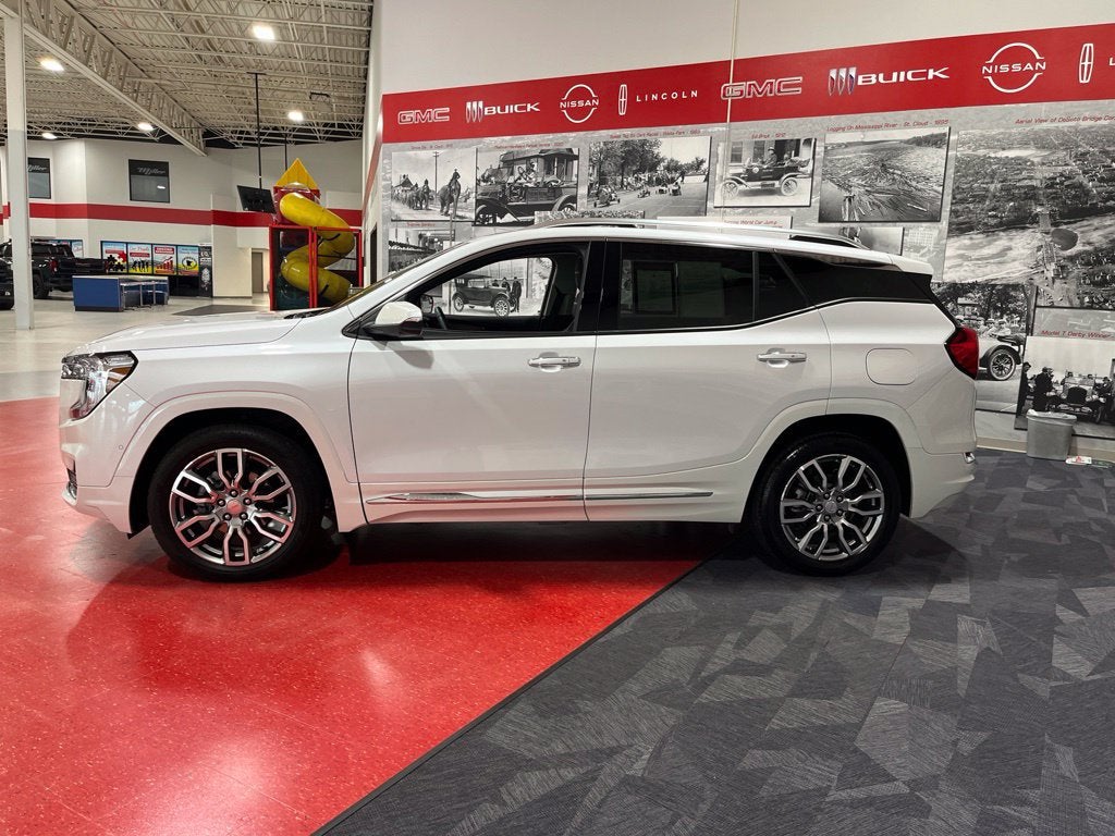 2024 GMC Terrain Denali