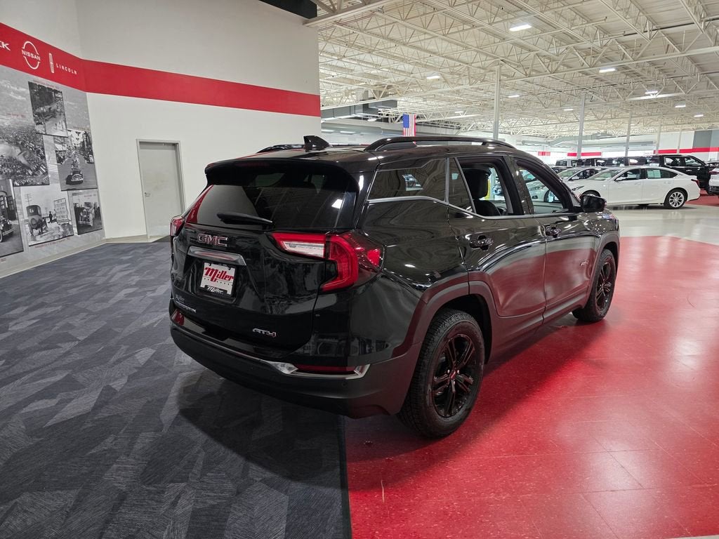 2022 GMC Terrain AT4